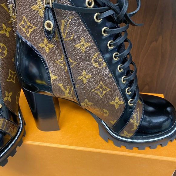 Louis Vuitton Star Trail Ankle Boot - Picture 7 of 8